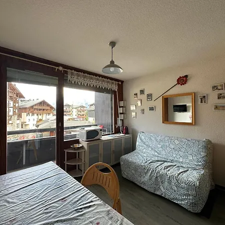 Renove Agreable - 4 Pers., Vue Station アパート