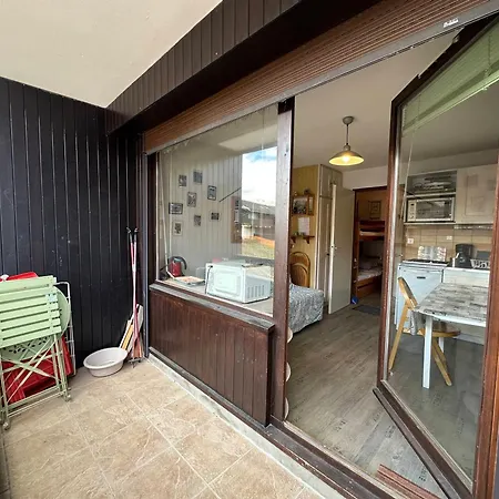 Renove Agreable - 4 Pers., Vue Station アパート